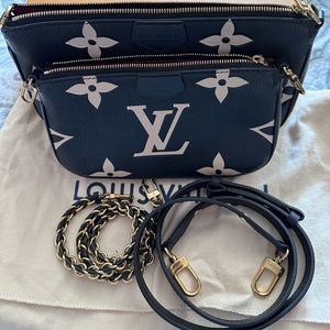 100% authentic Multi Pochette Accessories